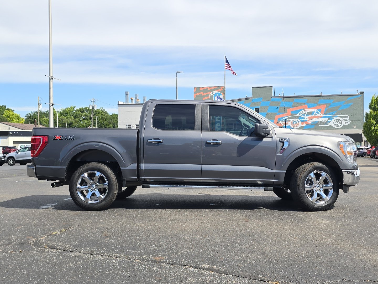 Used 2023 Ford F150 XLT w/ XTR Package AWD/4WD image 26