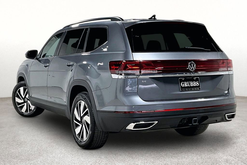 Used 2025 Volkswagen Atlas SE image 15