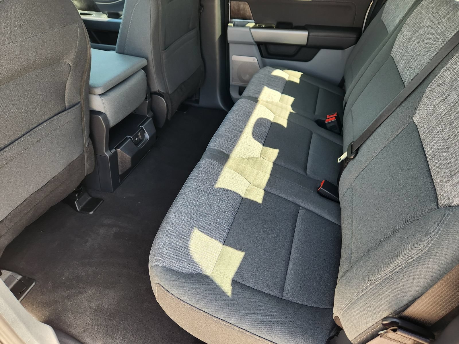 New 2026 Ford F350 XLT w/ XLT Premium Package AWD/4WD image 26
