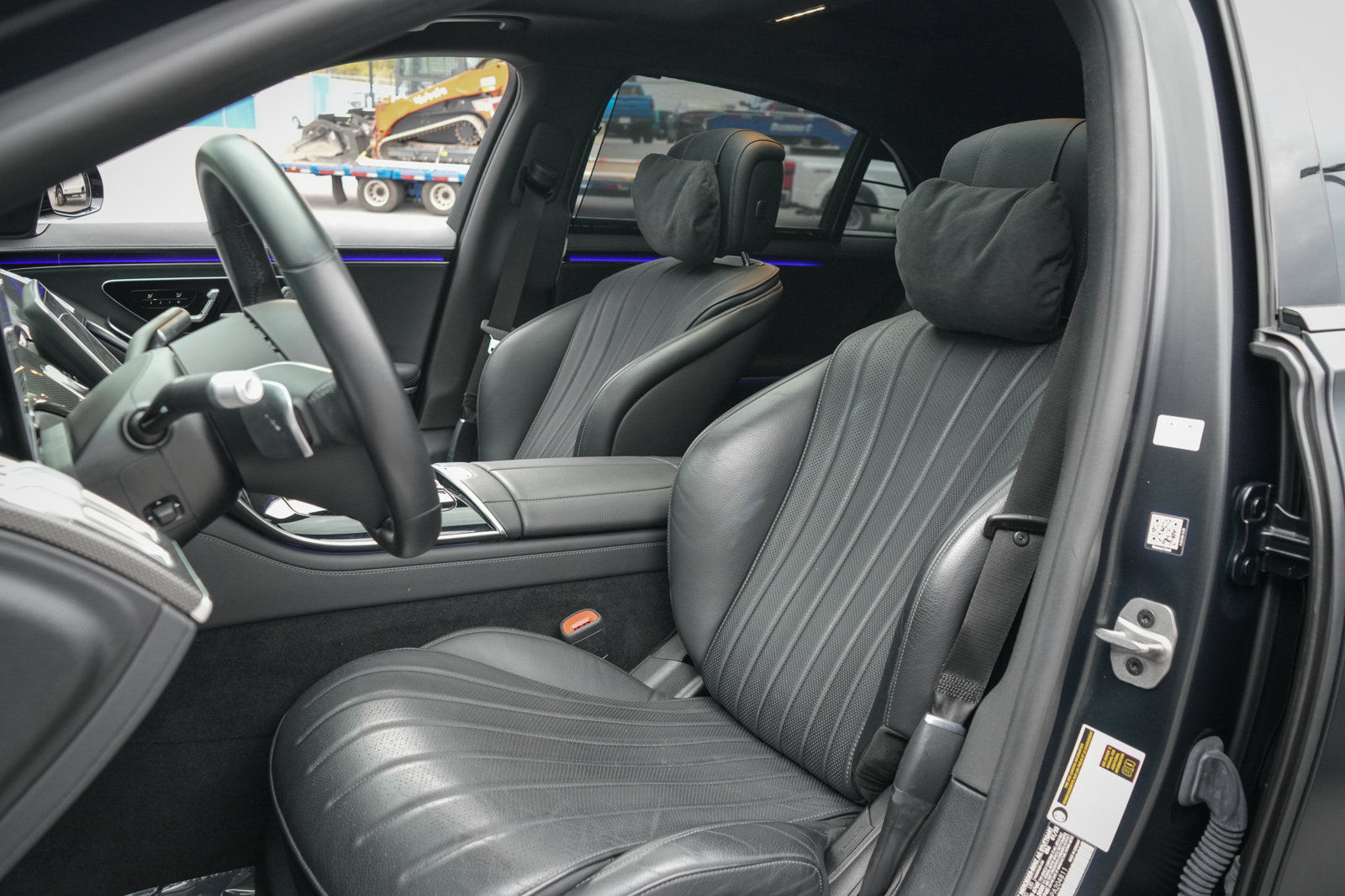 Used 2023 Mercedes-Benz S 580e 4MATIC Sedan w/ AMG Line image 26