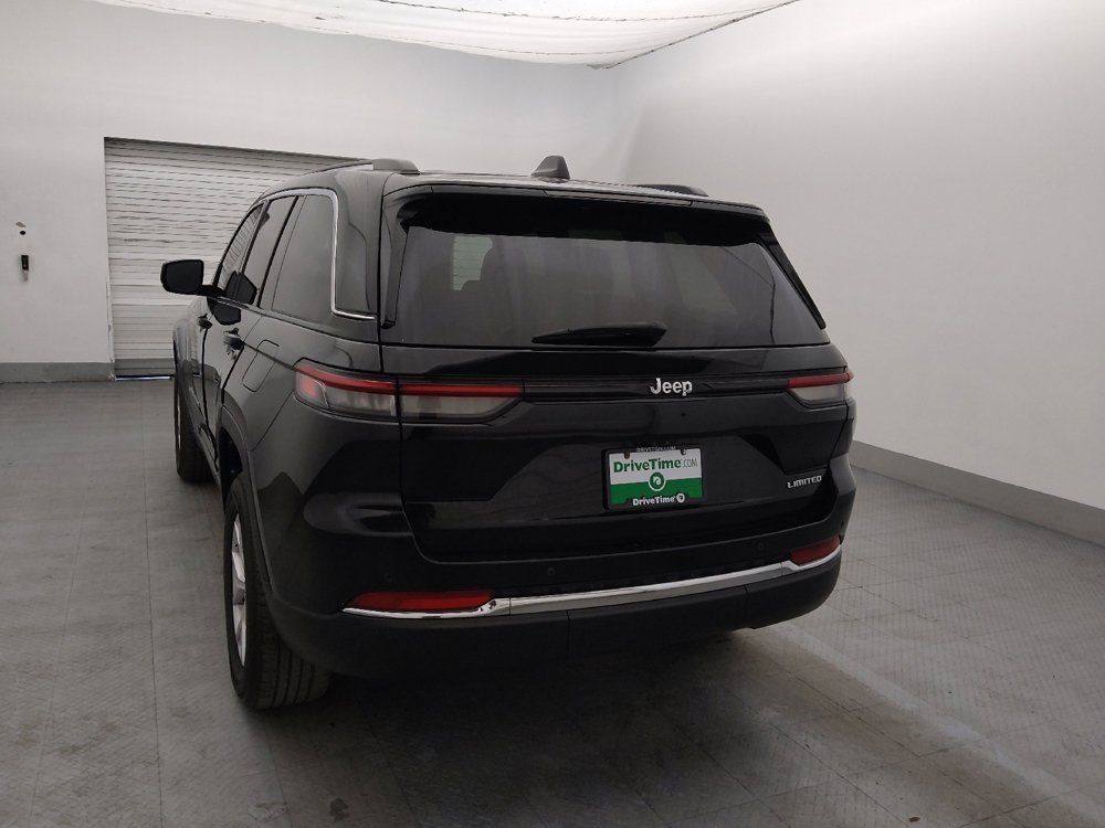 Used 2022 Jeep Grand Cherokee Limited w/ Trailer Tow Prep Group (B) RWD image 5