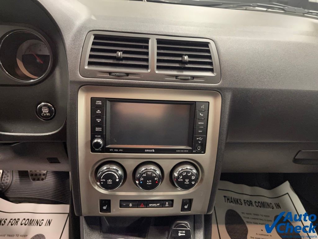 Used 2014 Dodge Challenger SRT8 image 33