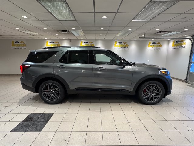 New 2027 Ford Explorer ST-Line w/ Premium Package AWD/4WD image 3