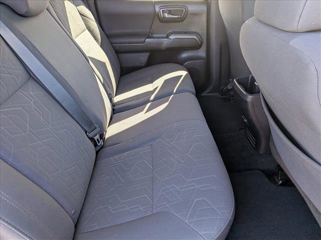 Used 2019 Toyota Tacoma TRD Off-Road w/ Technology Package AWD/4WD image 19