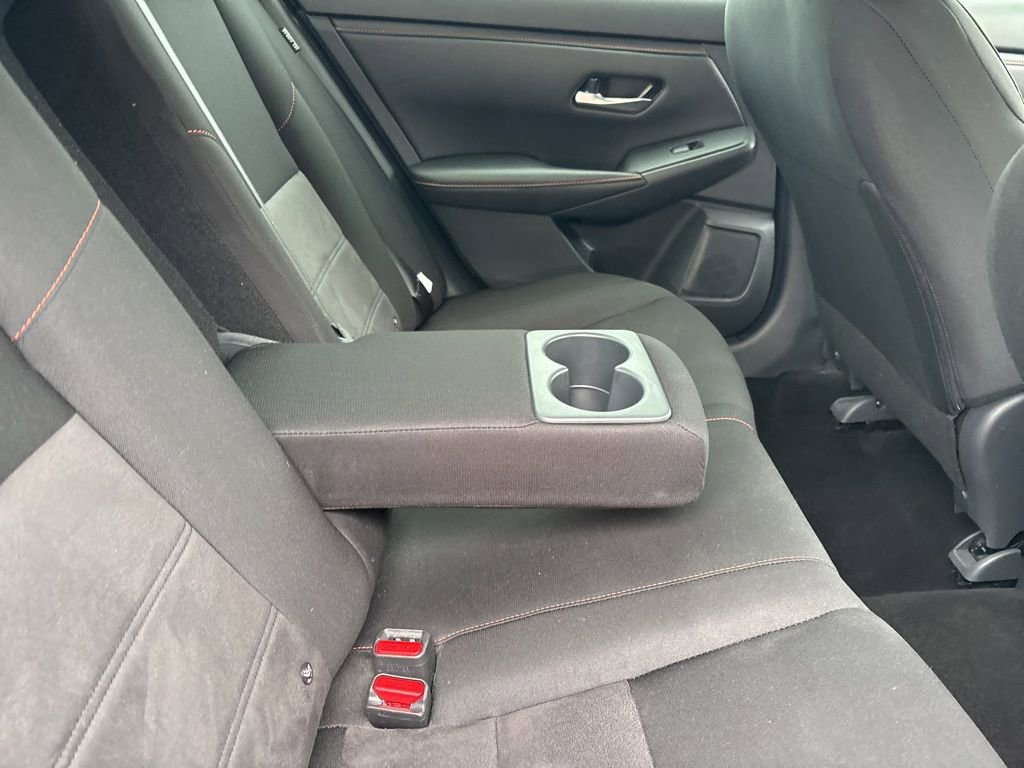 Used 2025 Nissan Sentra SR image 20