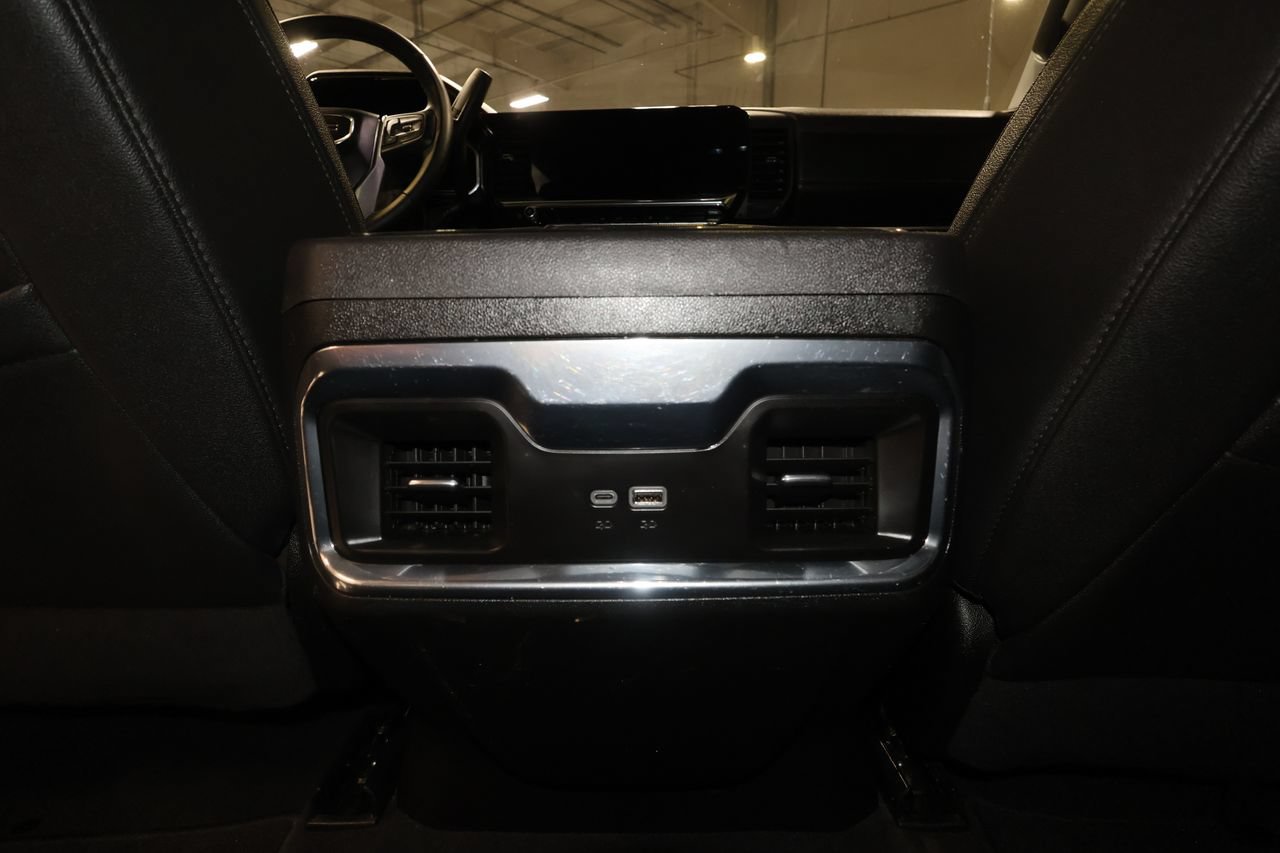 Used 2024 GMC Sierra 2500 SLT w/ SLT Convenience Package AWD/4WD image 31