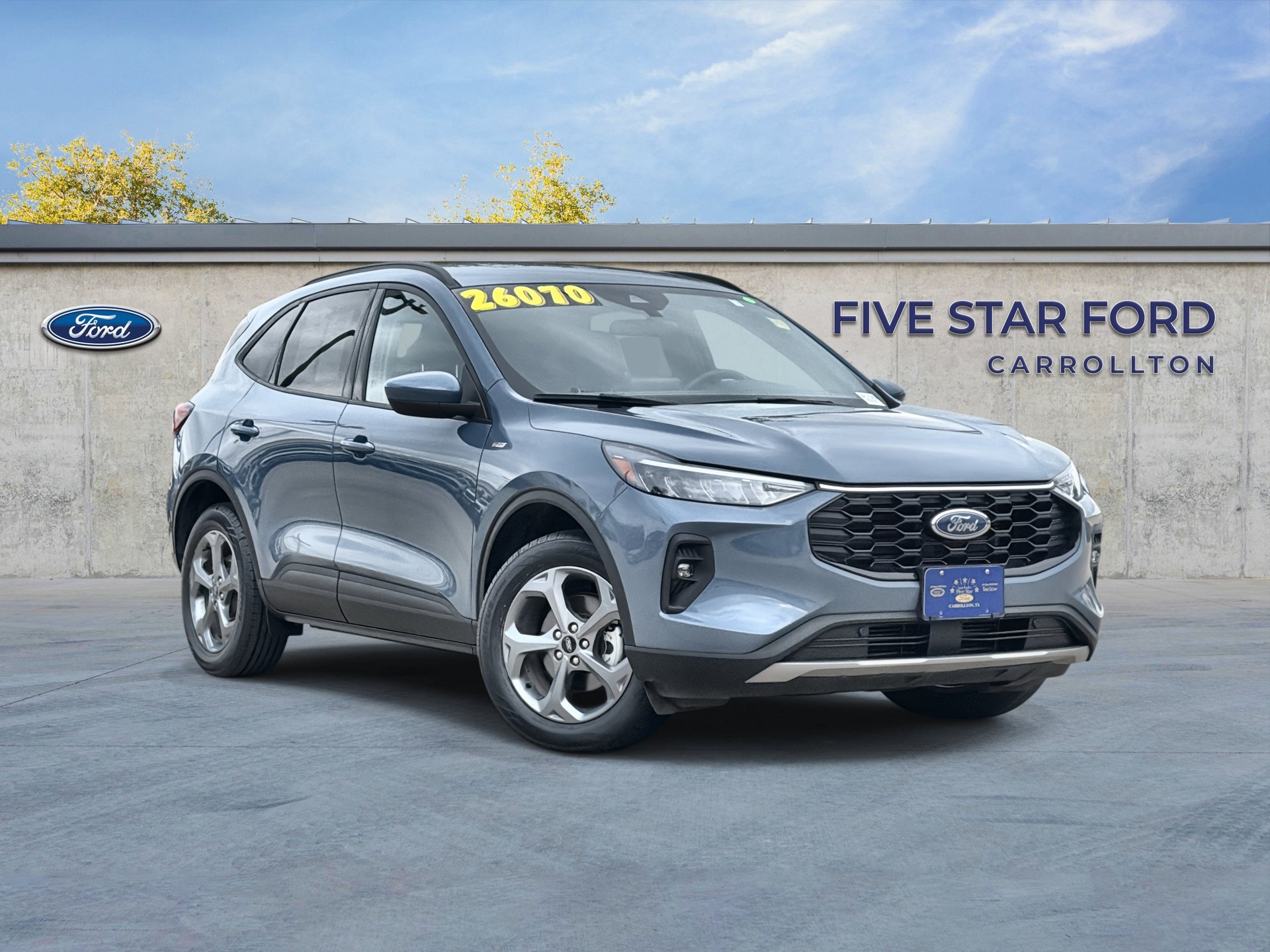Certified 2025 Ford Escape ST-Line Select AWD/4WD image 1
