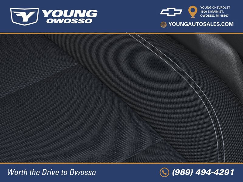 New 2027 Chevrolet Traverse LT w/ LPO, Floor Liner Package FWD image 22