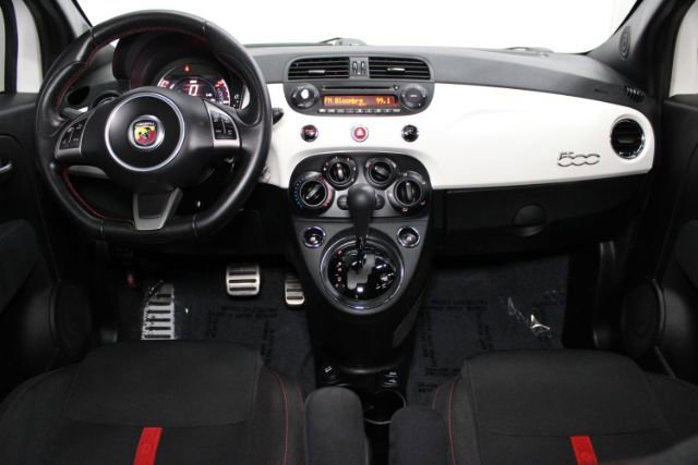 Used 2015 FIAT 500 Abarth FWD image 2
