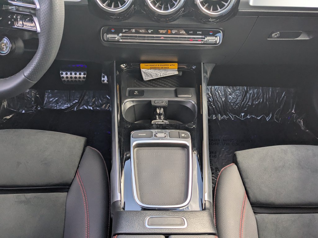 Certified 2024 Mercedes-Benz GLB 35 AMG 4MATIC image 6