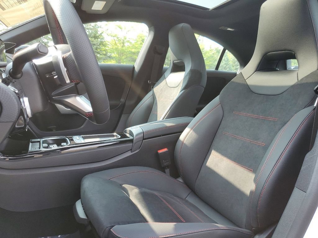 New 2025 Mercedes-Benz CLA 250 4MATIC image 22