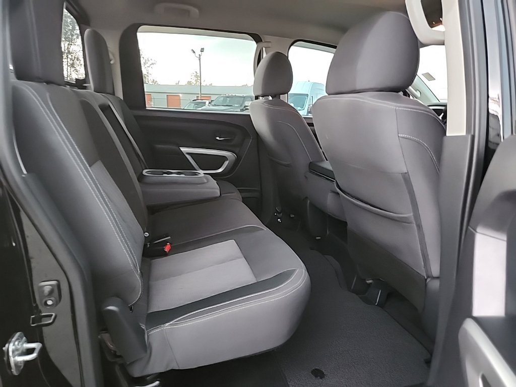 Used 2021 Nissan Titan SV w/ Accessory Utility Package AWD/4WD image 32