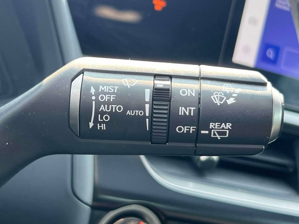 Used 2024 Lexus UX 250h F Sport AWD/4WD image 24