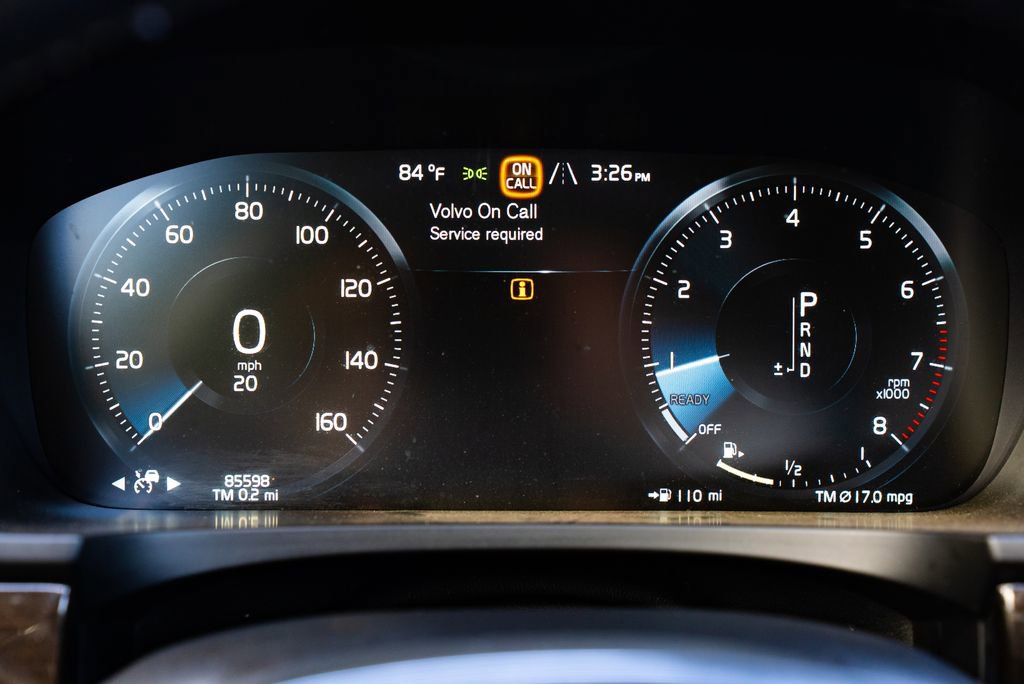 Used 2018 Volvo S90 T6 Momentum w/ Convenience Package image 16