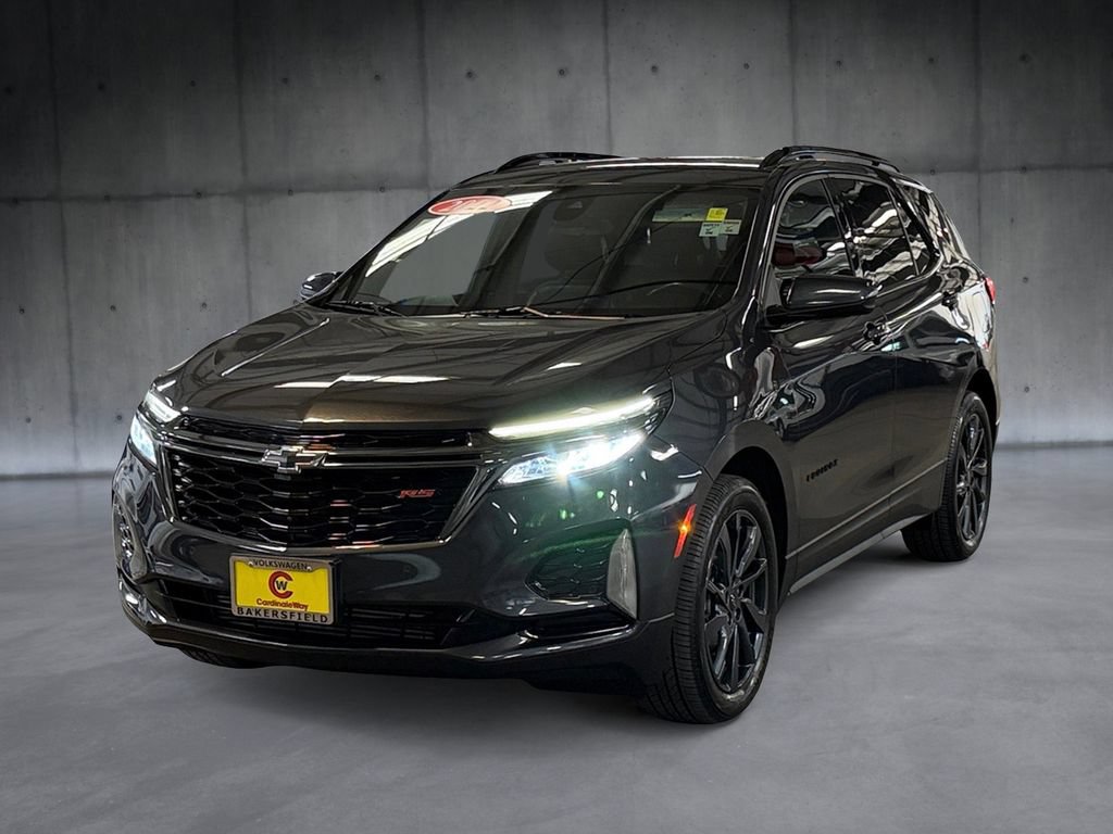 Used 2022 Chevrolet Equinox RS w/ RS Leather Package FWD image 1