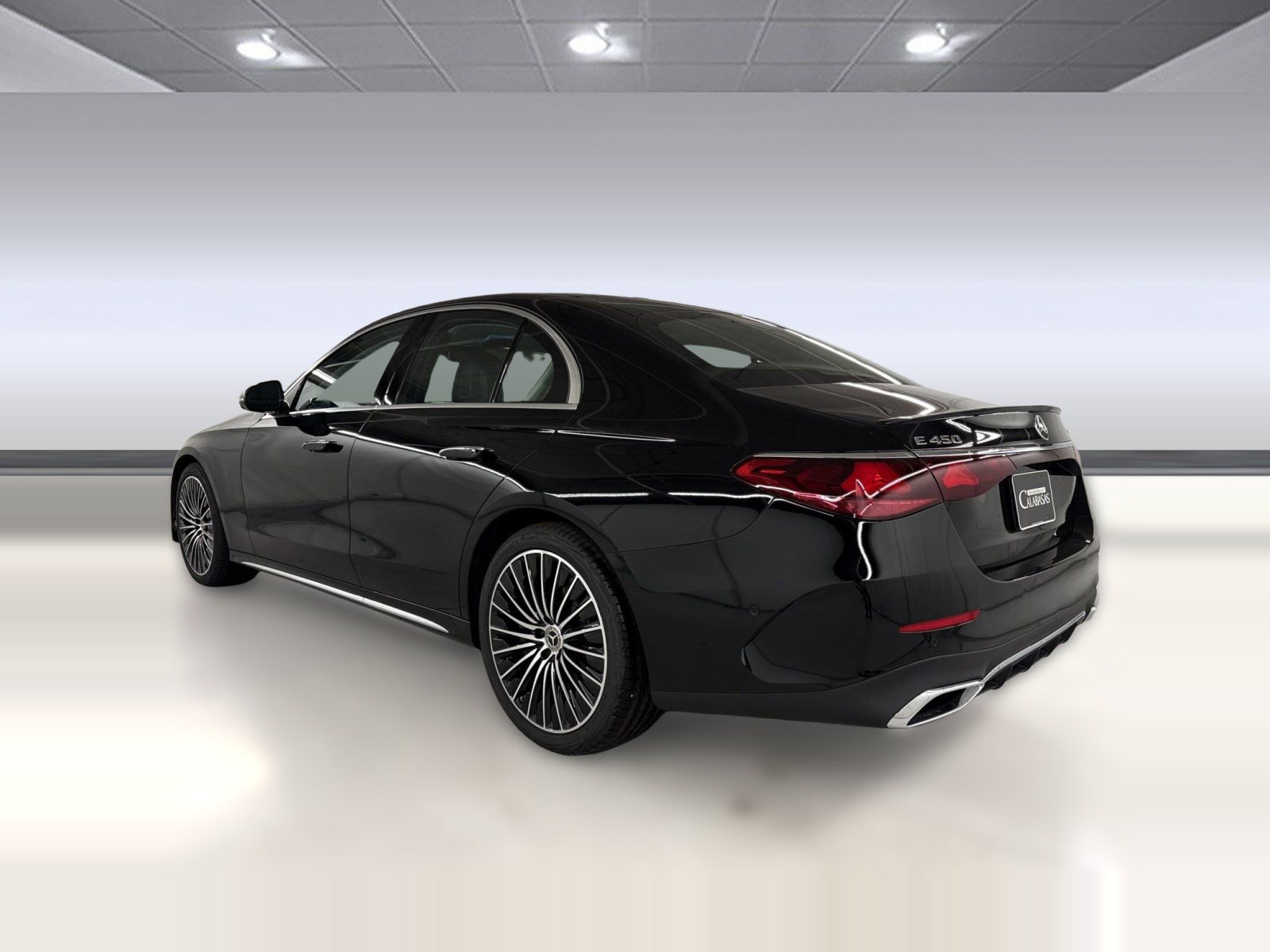 New 2027 Mercedes-Benz E 450 4MATIC Sedan image 3