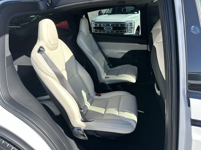 Used 2025 Tesla Model X Plaid image 24