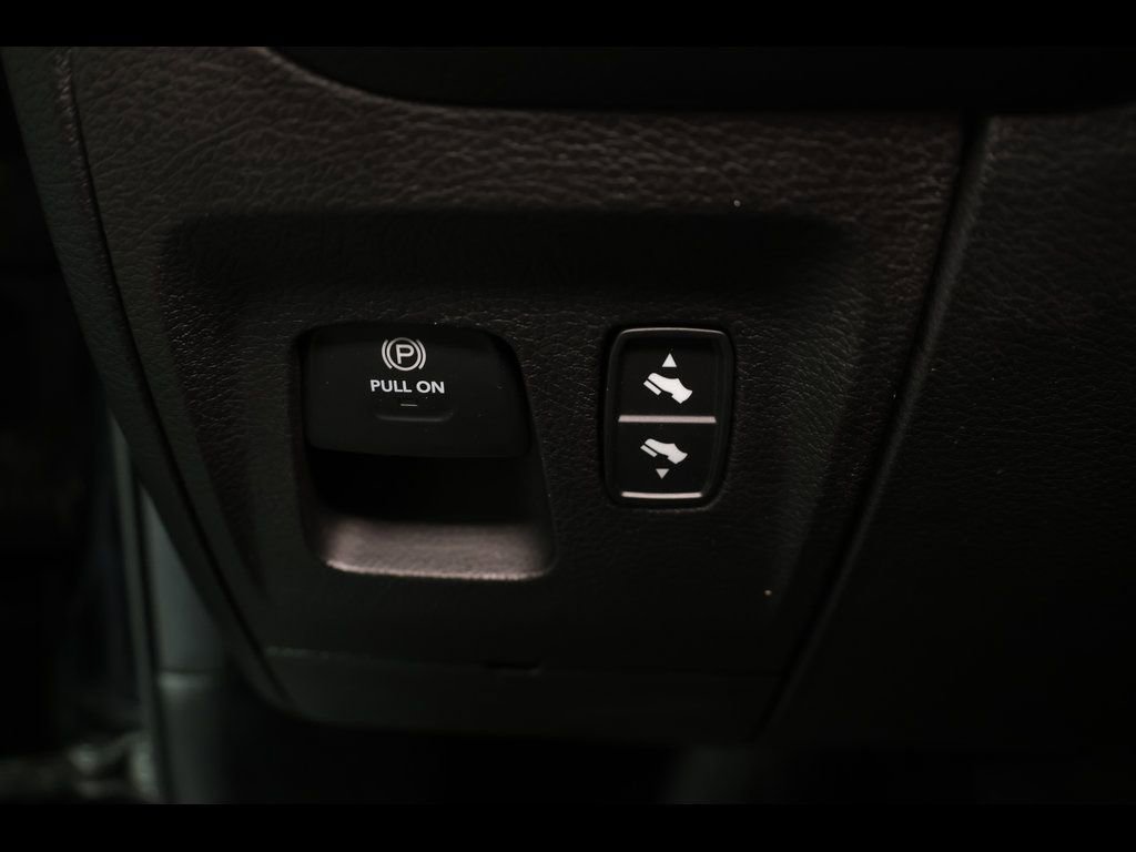 Used 2021 RAM 1500 Rebel w/ Rebel Level 2 Equipment Group AWD/4WD image 31