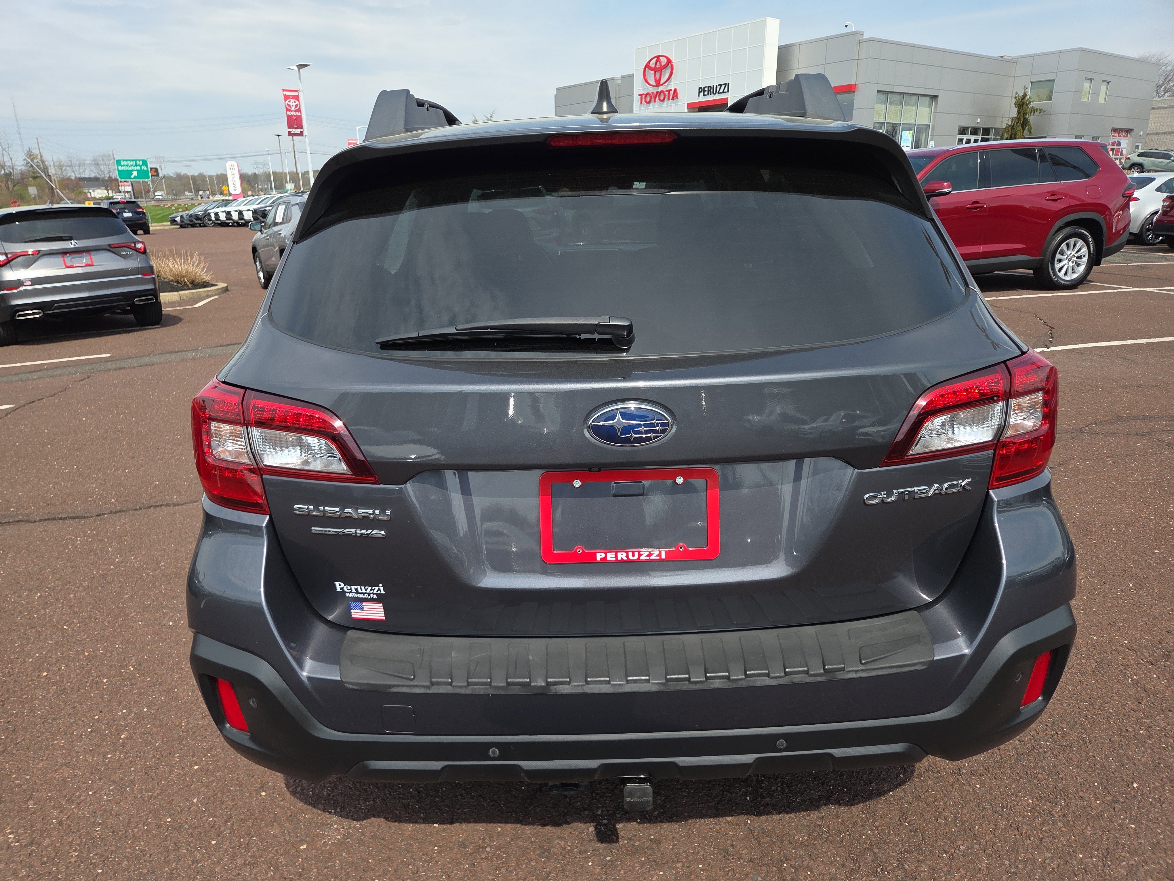 Used 2019 Subaru Outback 2.5i Limited w/ Popular Package #2 AWD/4WD image 4
