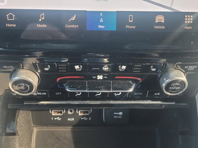 Used 2021 Jeep Grand Cherokee L Overland w/ Luxury Tech Group IV image 28