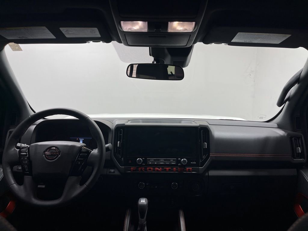 Used 2025 Nissan Frontier Pro-X w/ Pro Convenience Package image 17