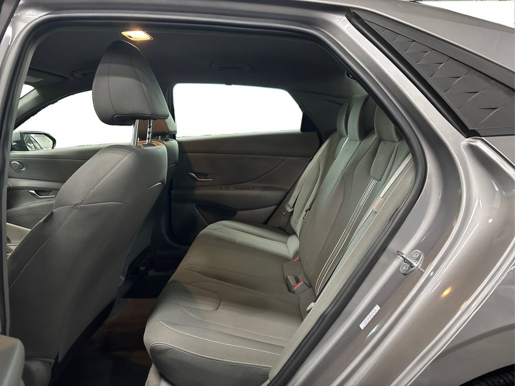 Certified 2024 Hyundai Elantra SEL image 10