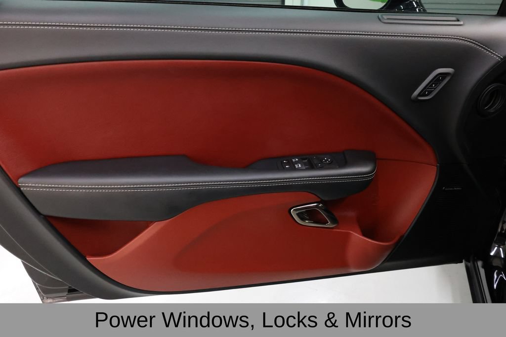 Used 2022 Dodge Challenger SRT Hellcat RWD image 47