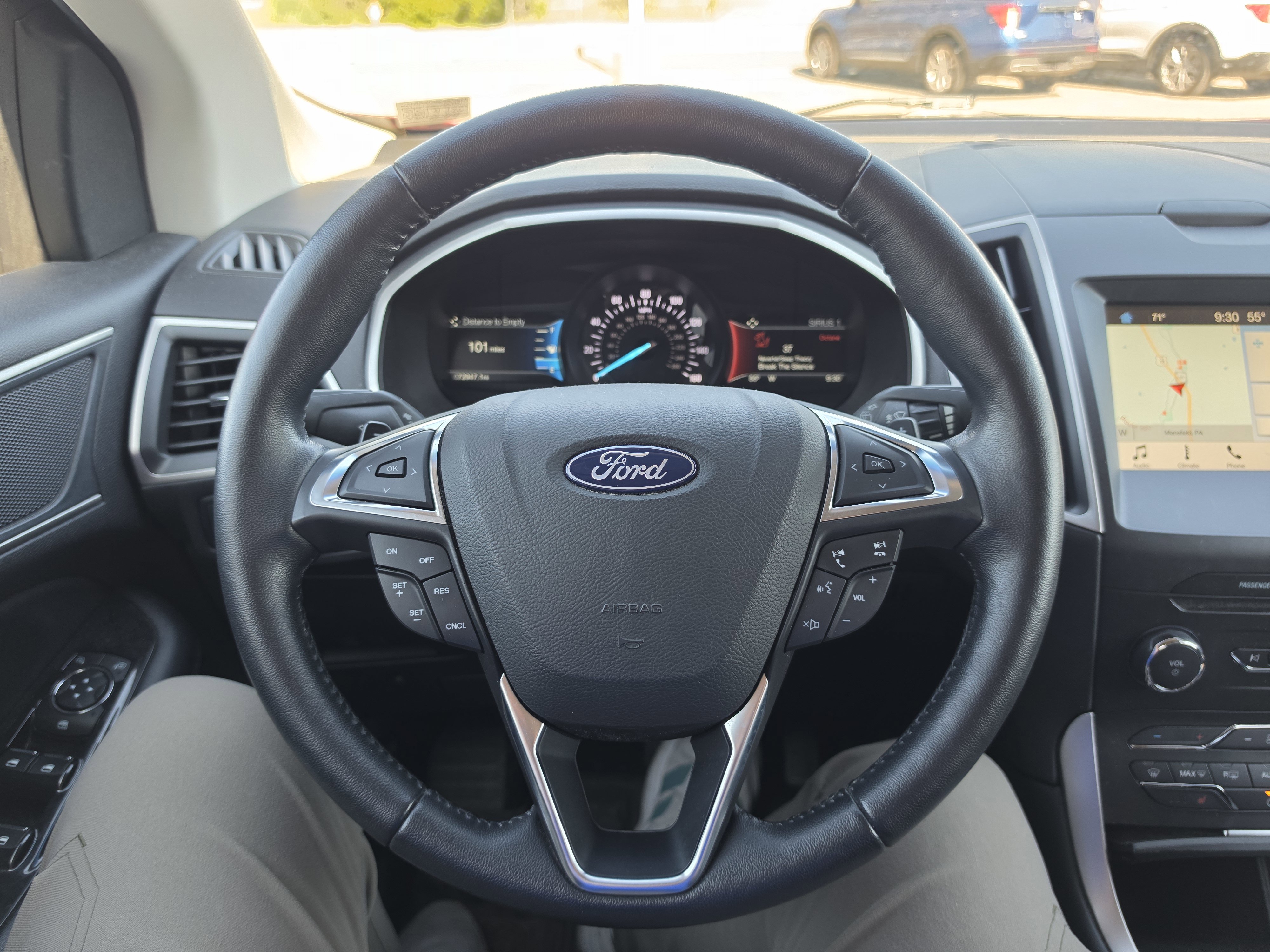 Used 2018 Ford Edge SEL w/ Equipment Group 201A AWD/4WD image 17