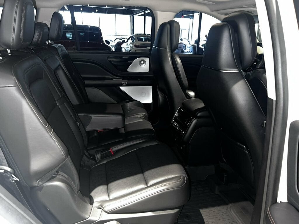 Used 2023 Lincoln Aviator Reserve w/ Equipment Group 201A AWD/4WD image 21