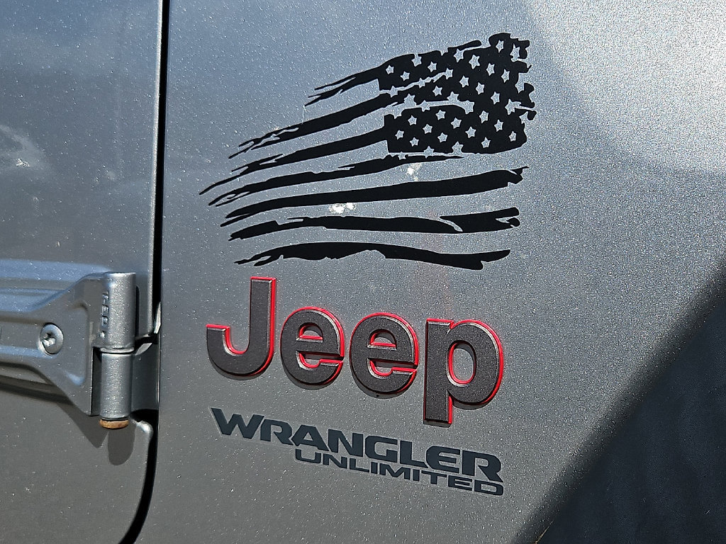 Used 2020 Jeep Wrangler Unlimited Rubicon w/ Dual Top Group AWD/4WD image 11
