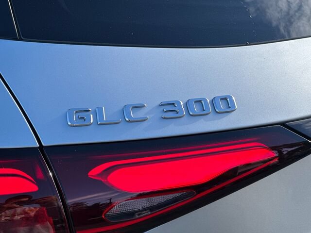Certified 2026 Mercedes-Benz GLC 300 4MATIC image 35