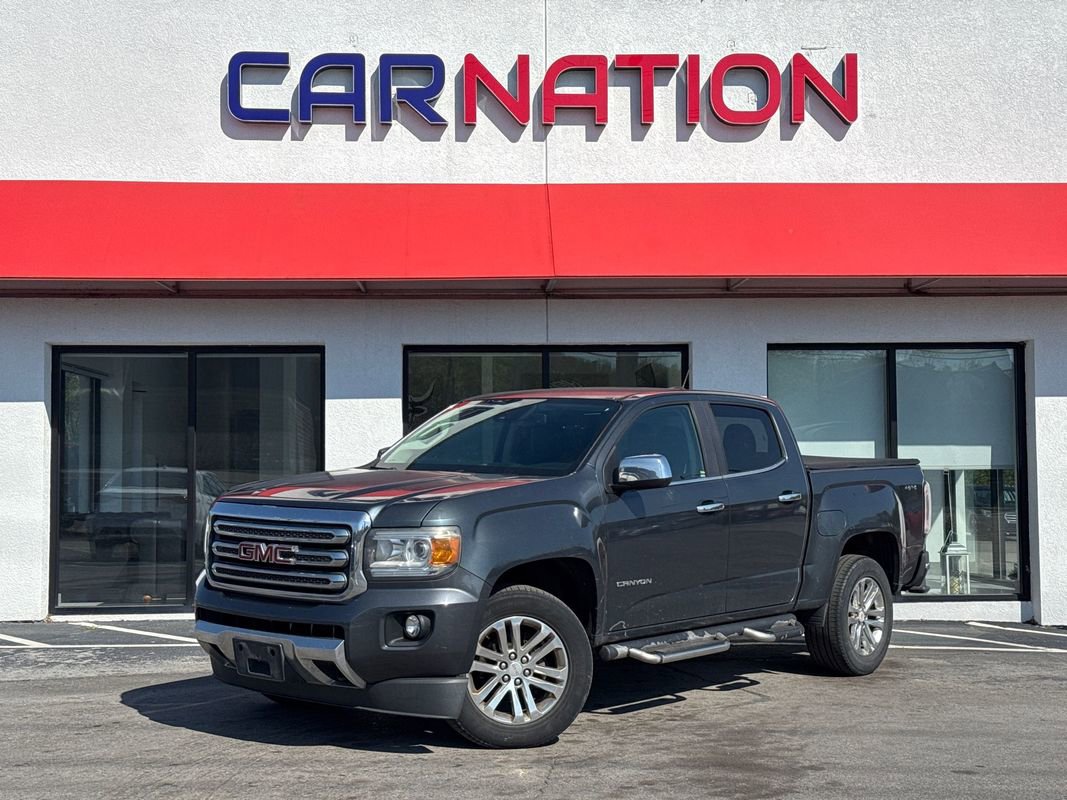 Used 2015 GMC Canyon SLT w/ Driver Alert Package image 2
