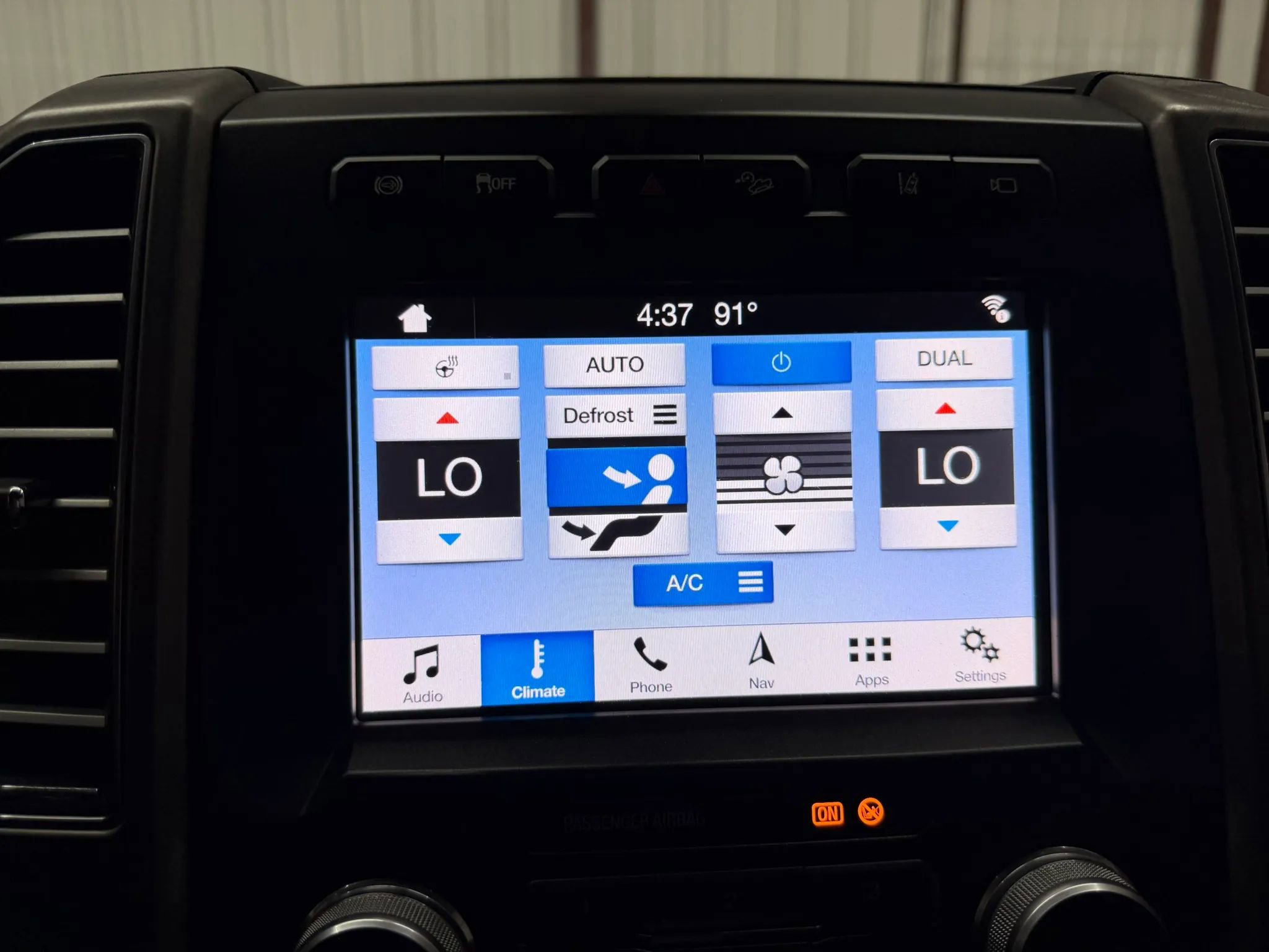 Used 2019 Ford F250 Limited w/ FX4 Off-Road Package AWD/4WD image 22