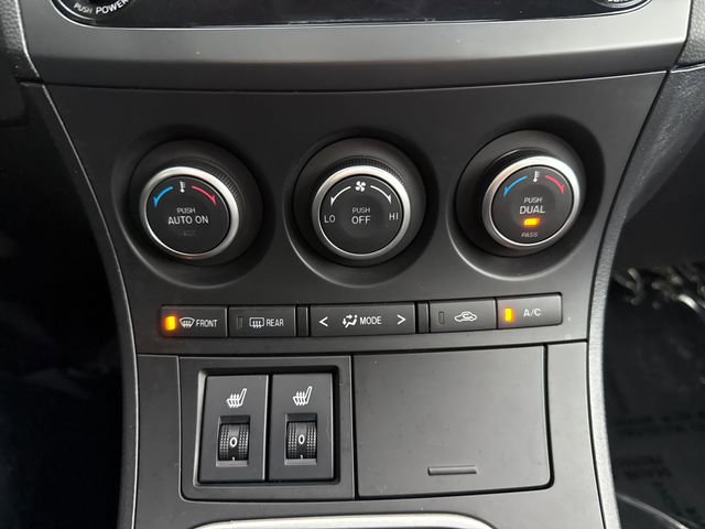 Used 2013 MAZDA MAZDA3 i Grand Touring w/ Tech Pkg FWD image 17