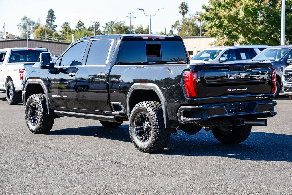 Used 2024 GMC Sierra 2500 Denali Ultimate AWD/4WD image 14