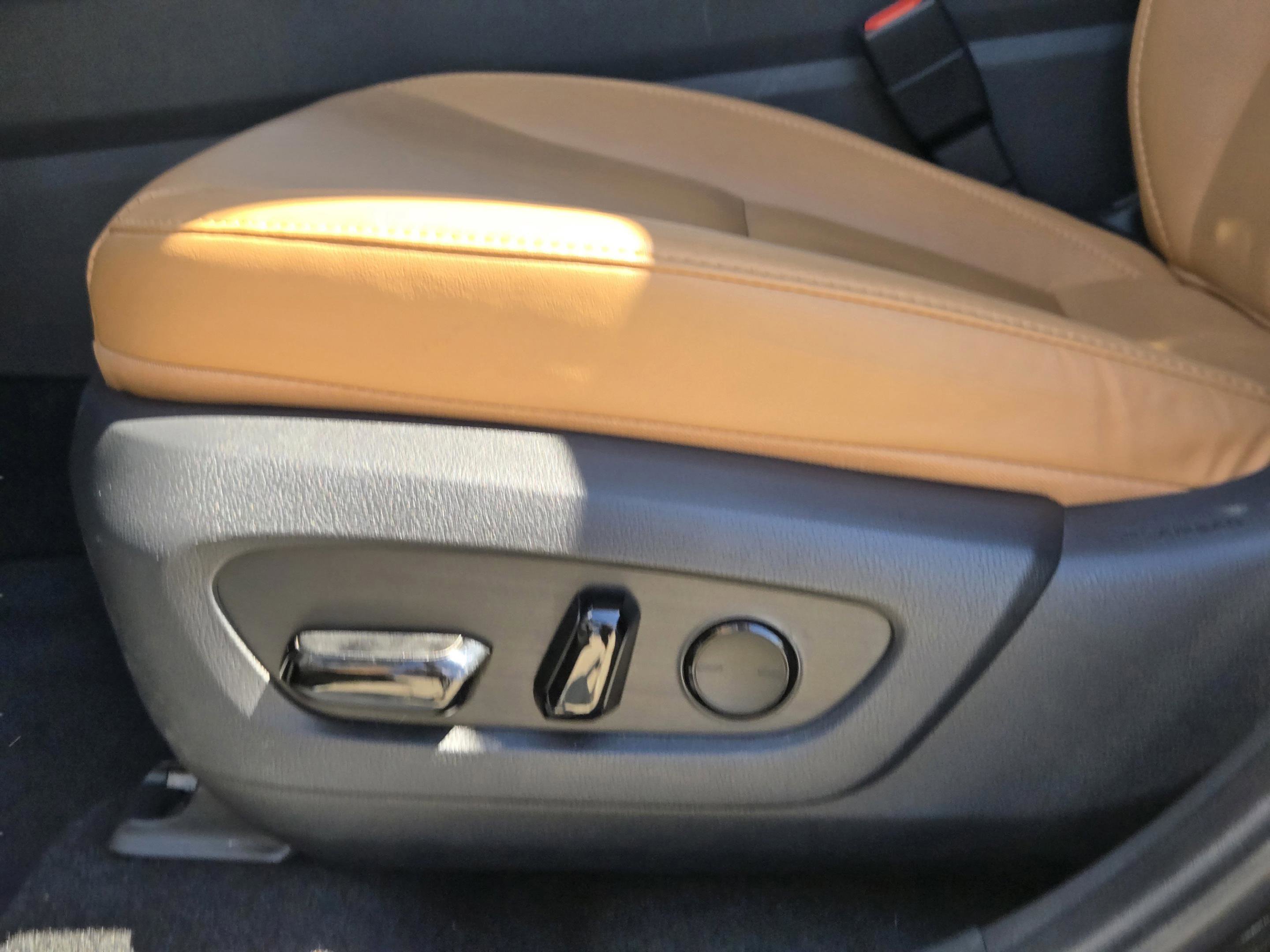 Used 2024 Lexus NX 250 FWD image 23