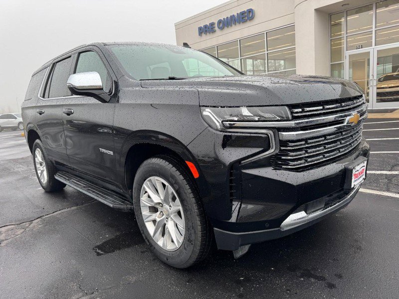 Used 2023 Chevrolet Tahoe Premier image 2