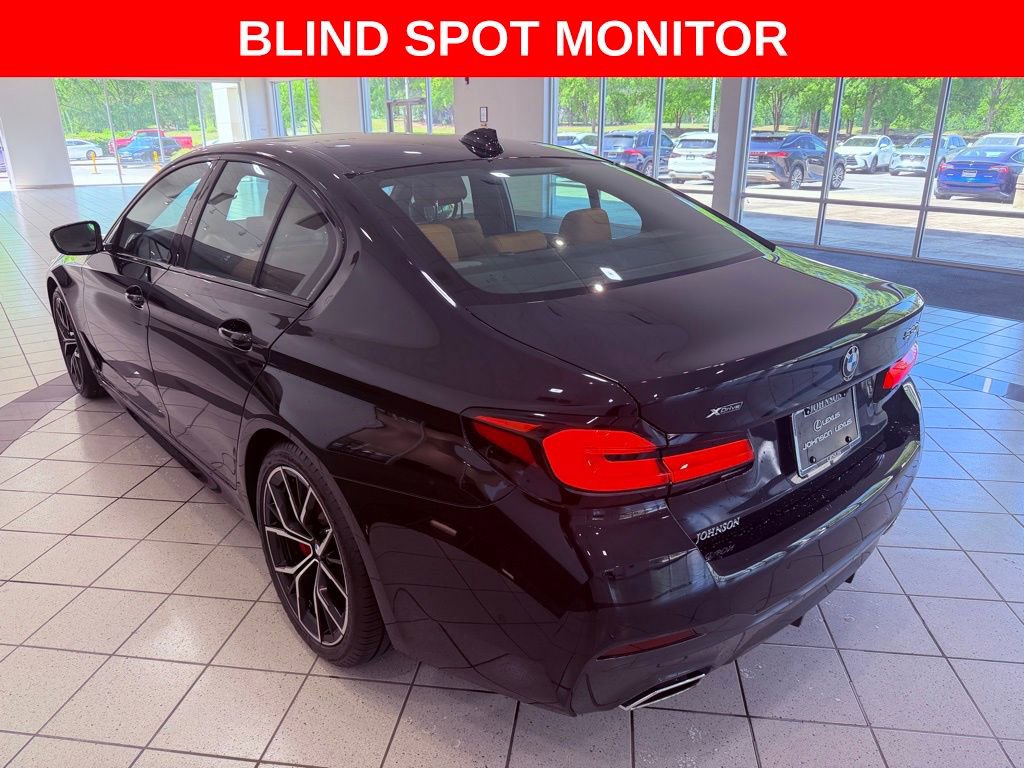 Used 2023 BMW 530i xDrive w/ M Sport Package image 5
