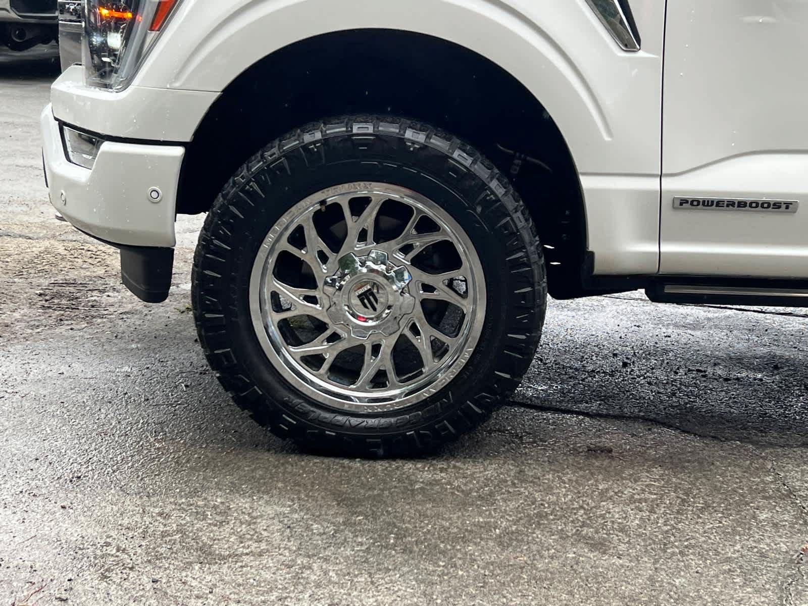 Used 2021 Ford F150 Platinum w/ Equipment Group 701A High AWD/4WD image 11