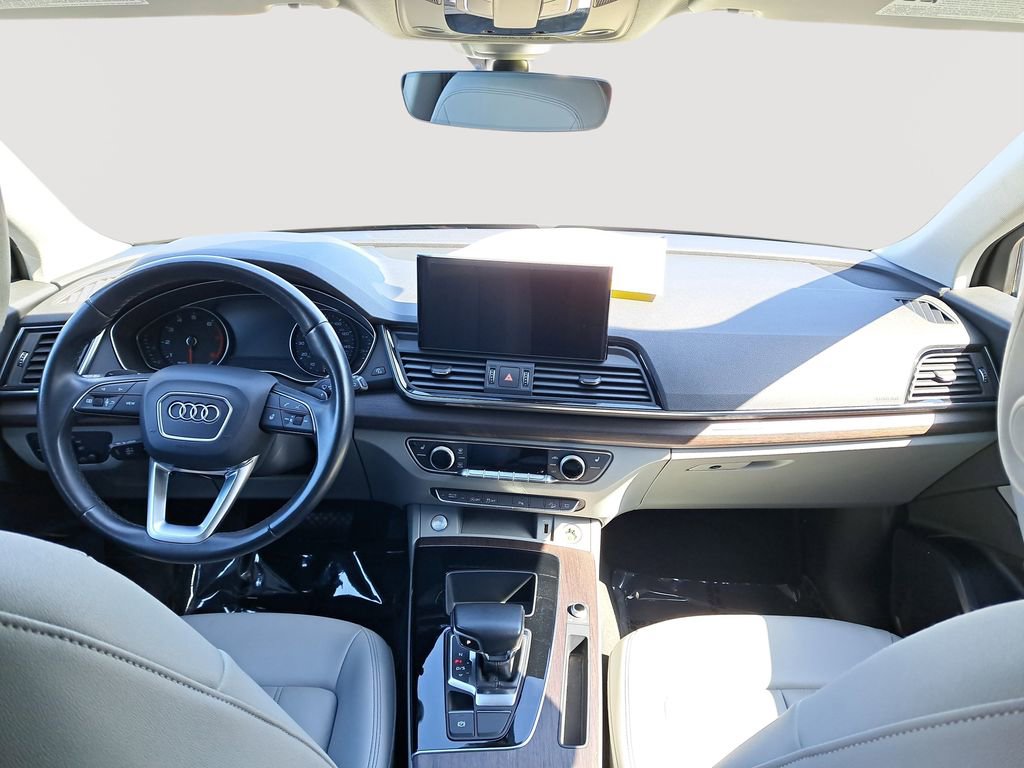 Used 2023 Audi Q5 2.0T Premium image 19