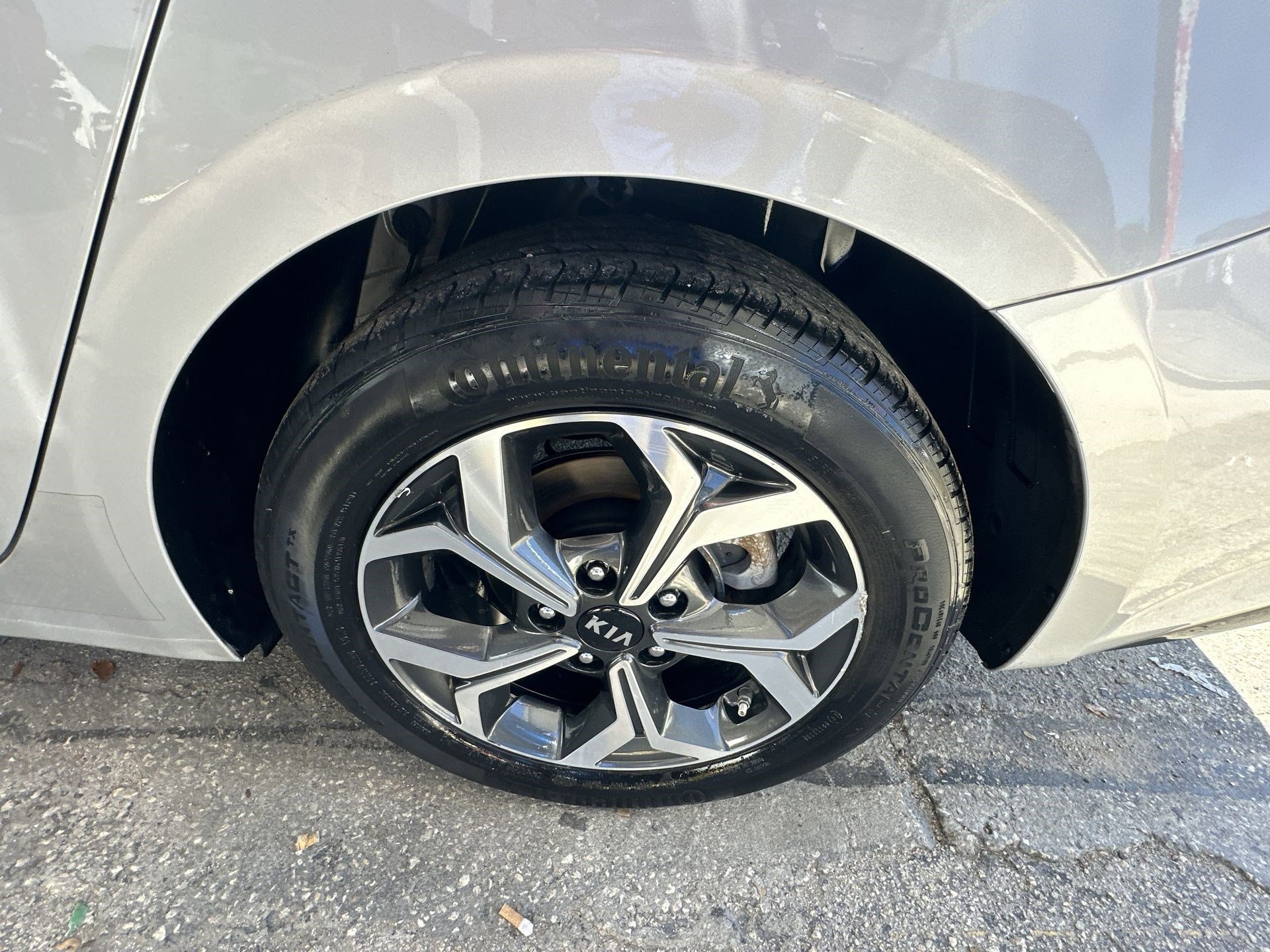 Used 2021 Kia Forte LXS image 19