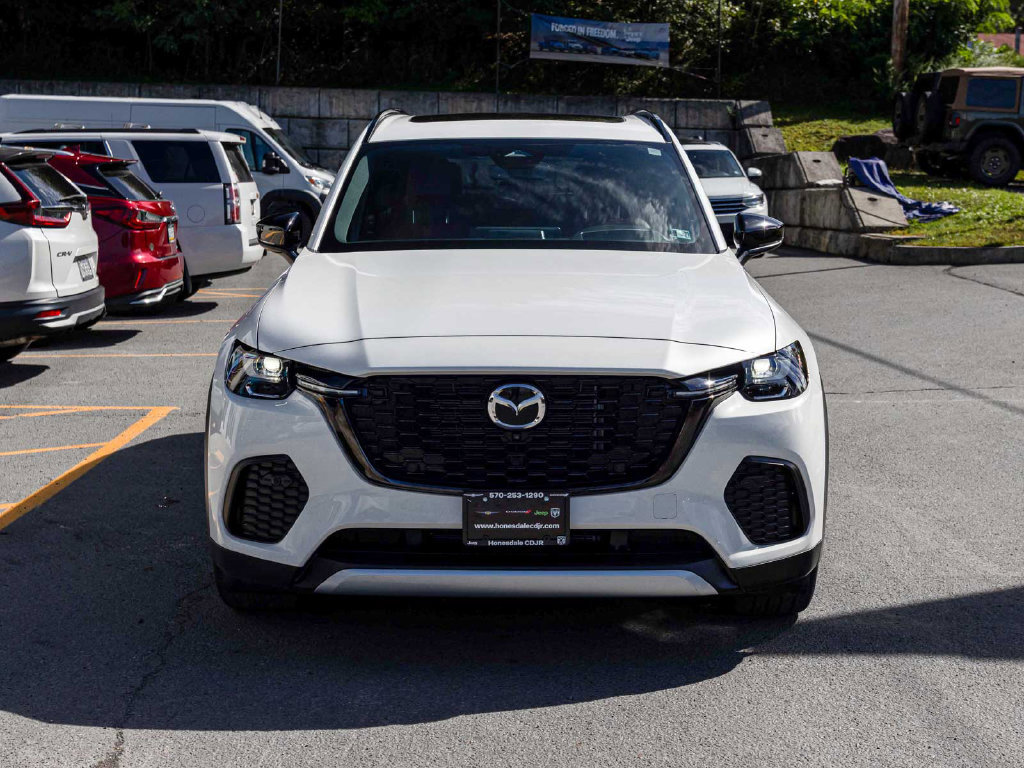Used 2025 MAZDA CX-70 Plug-In Hybrid w/ Premium Plus AWD/4WD image 2