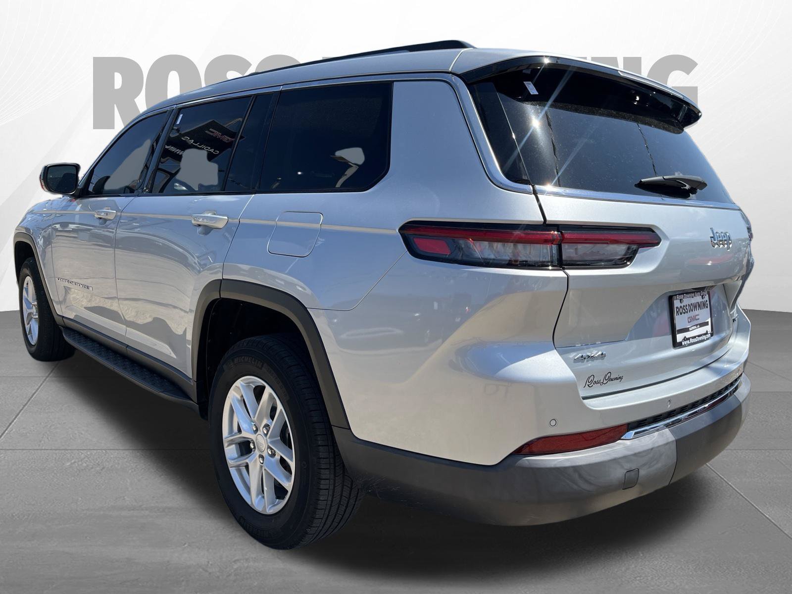 Used 2024 Jeep Grand Cherokee L Laredo w/ Luxury Tech Group I AWD/4WD image 6