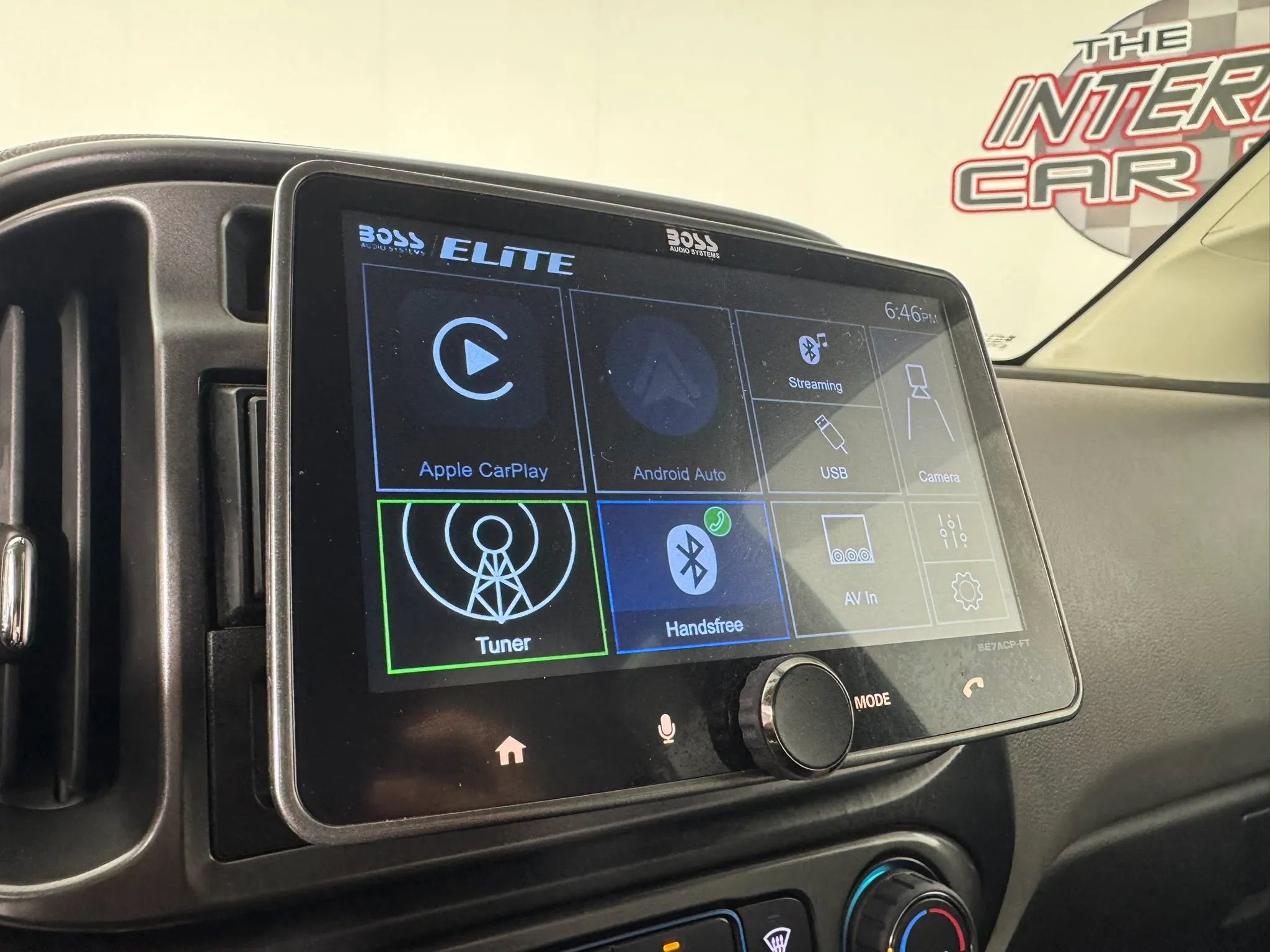 Used 2017 Chevrolet Colorado W/T RWD image 16