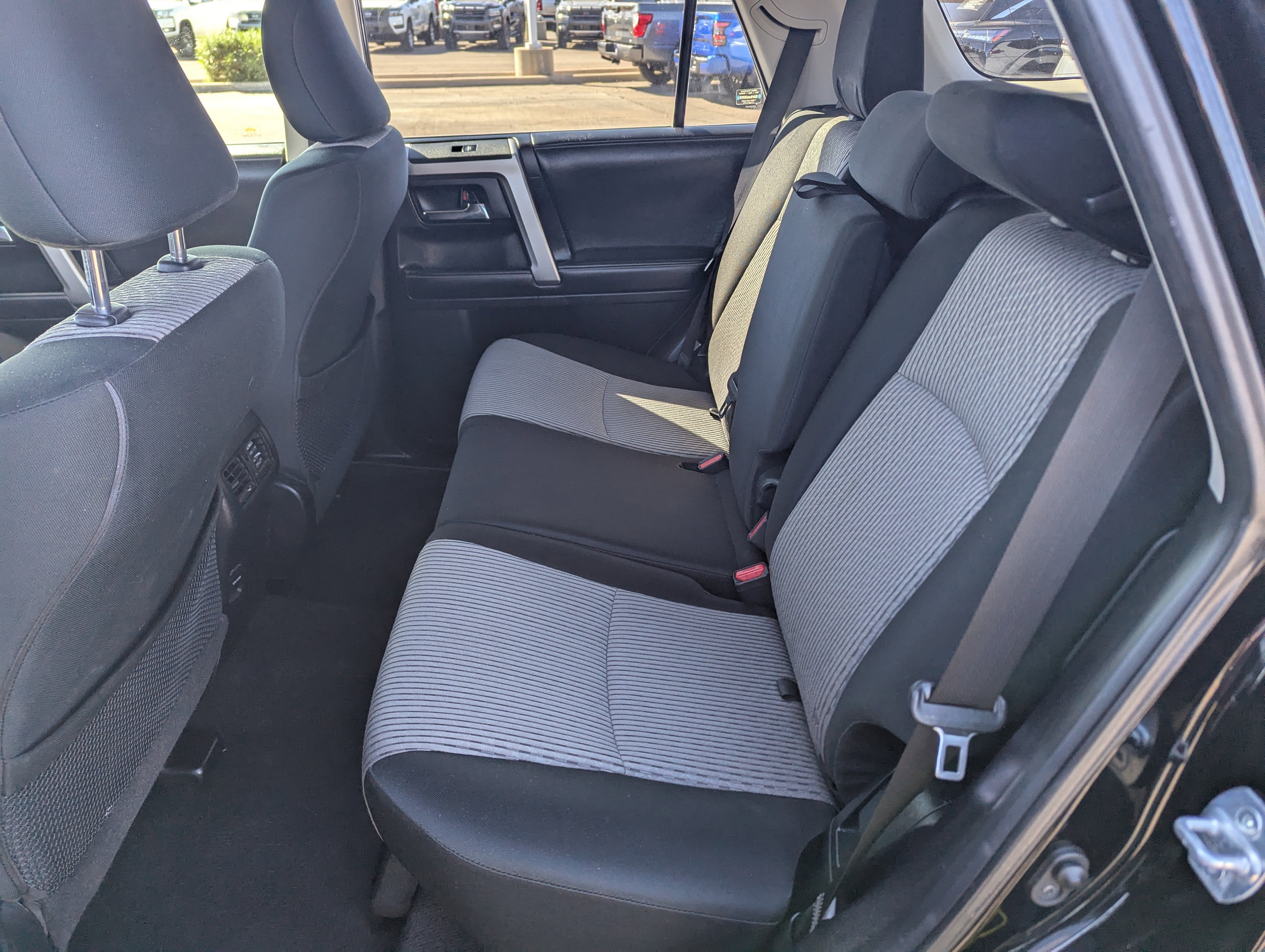 Used 2019 Toyota 4Runner SR5 image 8