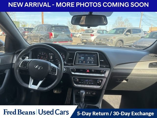 Used 2018 Hyundai Sonata Sport image 12