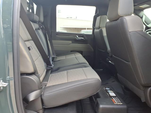 Used 2026 Chevrolet Silverado 2500 ZR2 w/ LPO, Dark Essentials Package image 13