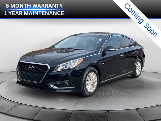 Used 2017 Hyundai Sonata SE image 1