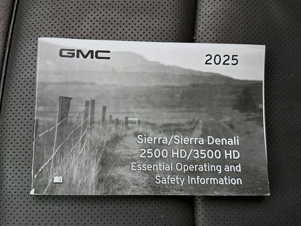 Used 2025 GMC Sierra 3500 Denali w/ Denali Reserve Package image 50
