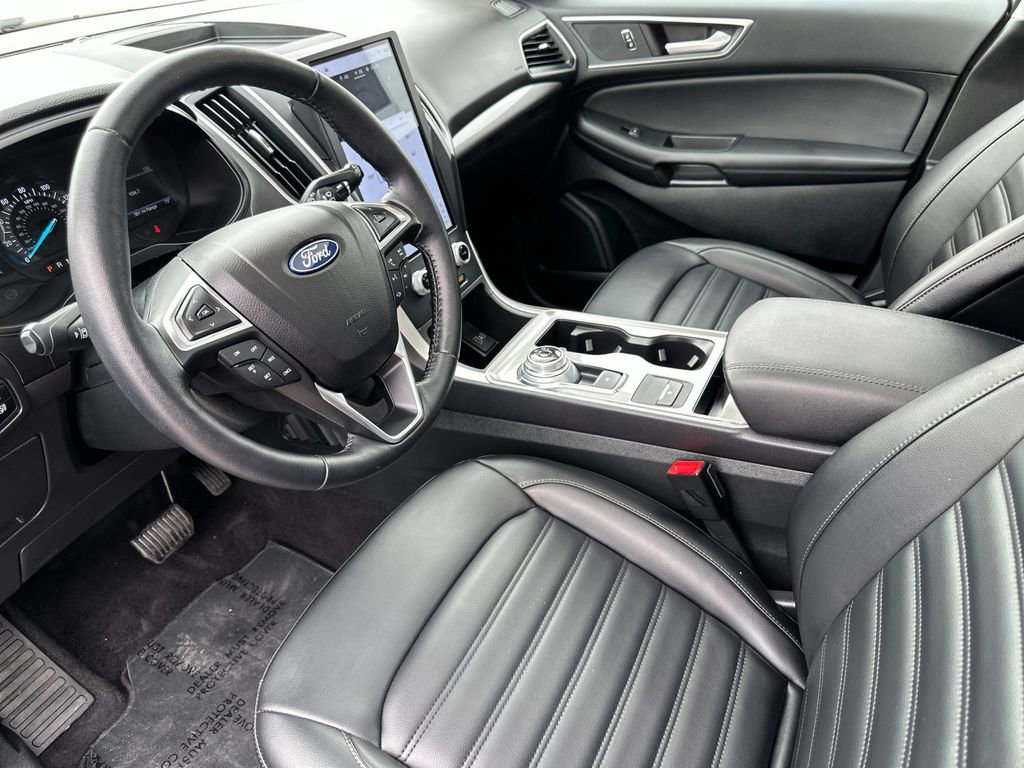 Certified 2023 Ford Edge SEL w/ Convenience Package image 9